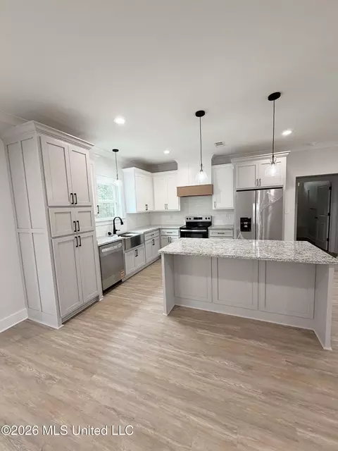 Kitchen - 25160 Yellow Bluff Rd, Lucedale, MS 39452 photo 1 of 1