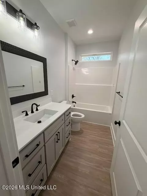 Bath - 25160 Yellow Bluff Rd, Lucedale, MS 39452 photo 1 of 1