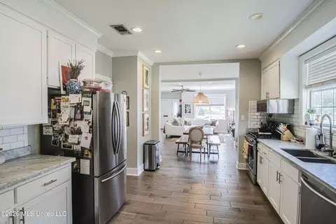 Kitchen - 1704 Laurel St, Jackson, MS 39202 photo 4 of 4