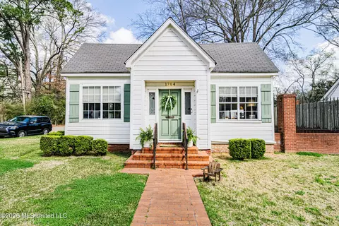 1704 Laurel St, Jackson, MS 39202