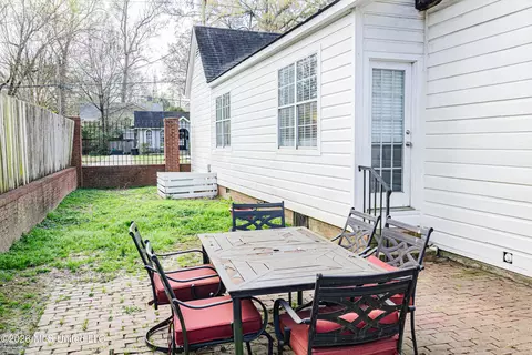 Exterior - 1704 Laurel St, Jackson, MS 39202 photo 9 of 9