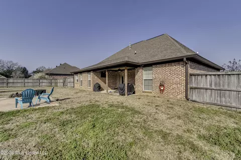 Exterior - 105 Cascable Dr, Canton, MS 39046 photo 9 of 12