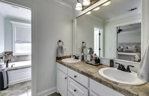 Bath - 105 Cascable Dr, Canton, MS 39046 photo 5 of 7