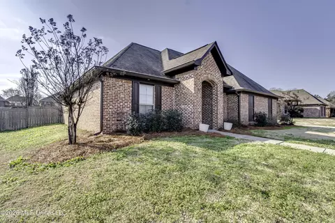 Exterior - 105 Cascable Dr, Canton, MS 39046 photo 2 of 12