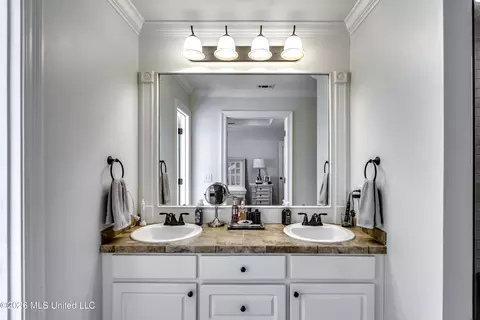 Bath - 105 Cascable Dr, Canton, MS 39046 photo 7 of 7