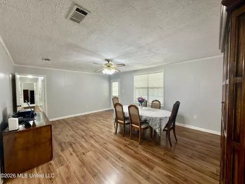 406 Wayne St, Clinton, MS 39056 photo 17