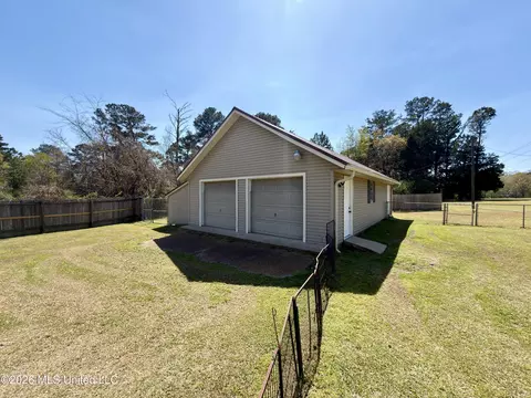 406 Wayne St, Clinton, MS 39056 photo 29