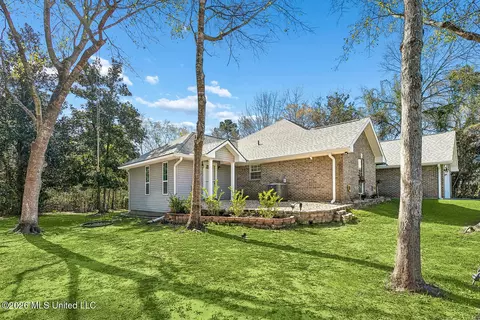 Exterior - 6846 Hilo St, Diamondhead, MS 39525 photo 3 of 7