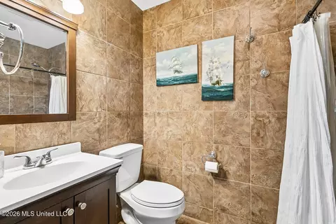 Bath - 6846 Hilo St, Diamondhead, MS 39525 photo 3 of 3