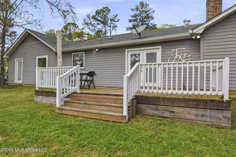 Exterior - 2317 E Northside Dr, Jackson, MS 39201 photo 6 of 11