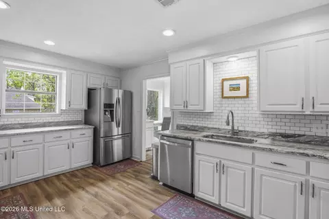 Kitchen - 2317 E Northside Dr, Jackson, MS 39201 photo 3 of 5