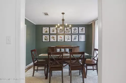 Dining - 2317 E Northside Dr, Jackson, MS 39201 photo 1 of 2