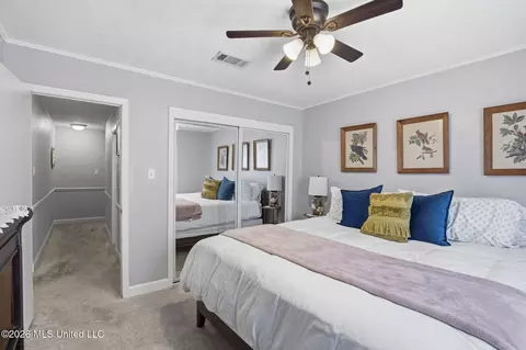 Bedroom - 2317 E Northside Dr, Jackson, MS 39201 photo 4 of 7