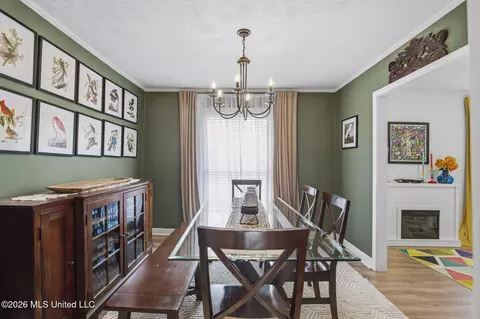 Dining - 2317 E Northside Dr, Jackson, MS 39201 photo 2 of 2