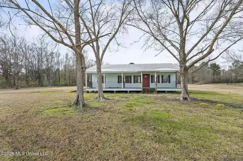 4578 Richmond Dr, Ethel, LA 70730
