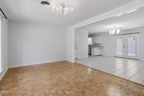 Living - 5749 Brownlee Dr, Jackson, MS 39206 photo 1 of 4