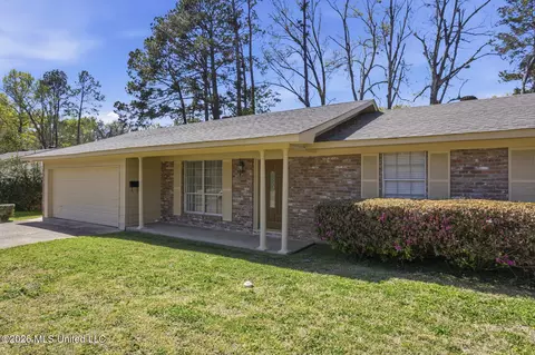 Exterior - 5749 Brownlee Dr, Jackson, MS 39206 photo 5 of 5