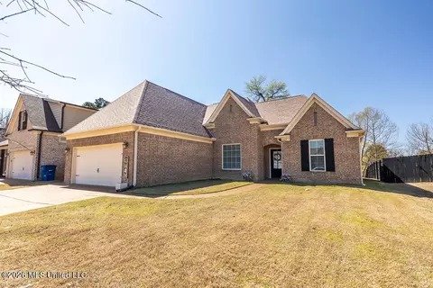 6067 Arnold Palmer Cv, Olive Branch, MS 38654