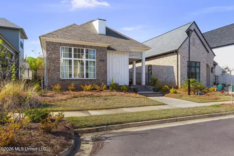 Exterior - 106 Water St, Madison, MS 39110 photo 2 of 15