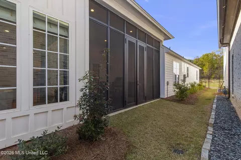 Exterior - 106 Water St, Madison, MS 39110 photo 11 of 15