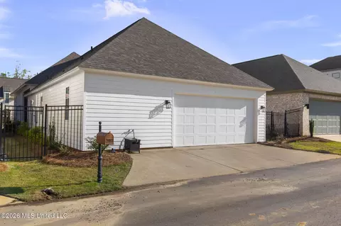 Exterior - 106 Water St, Madison, MS 39110 photo 13 of 15