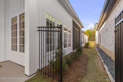 Exterior - 106 Water St, Madison, MS 39110 photo 15 of 15