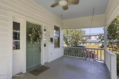 Exterior - 1835 Lyncrest Ave, Jackson, MS 39202 photo 4 of 12
