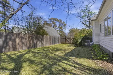 Exterior - 1835 Lyncrest Ave, Jackson, MS 39202 photo 8 of 12