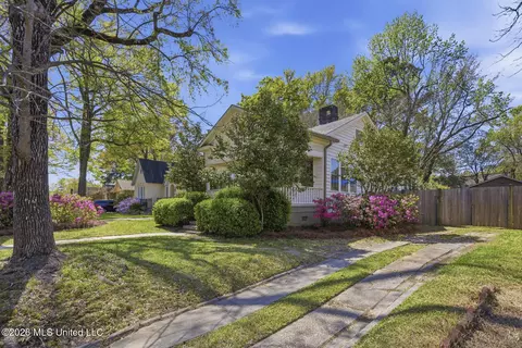 Exterior - 1835 Lyncrest Ave, Jackson, MS 39202 photo 10 of 12