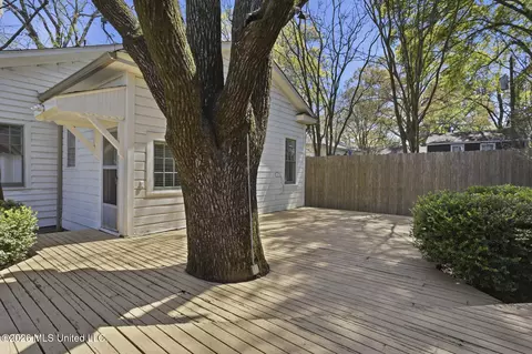 Exterior - 1835 Lyncrest Ave, Jackson, MS 39202 photo 7 of 12
