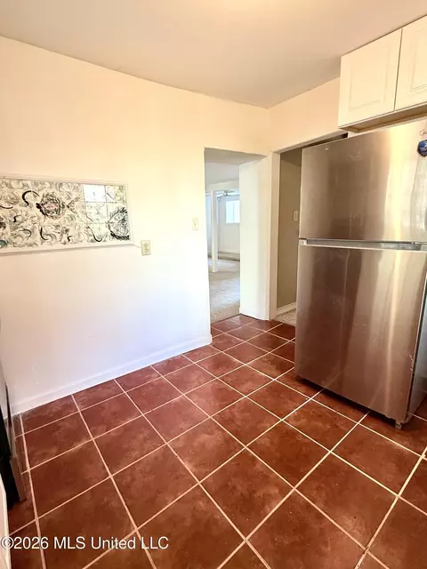 Kitchen - 1622 Poplar Blvd, Jackson, MS 39202 photo 5 of 5