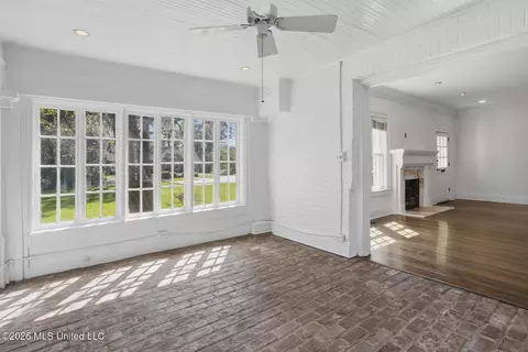 Other - 1622 Poplar Blvd, Jackson, MS 39202 photo 1 of 9