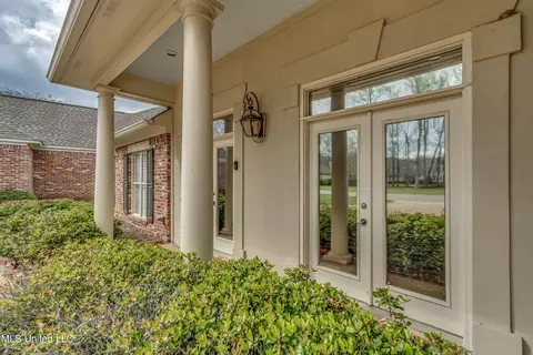 Exterior - 714 Danforth Dr, Madison, MS 39110 photo 3 of 13