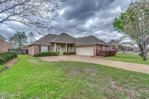 Exterior - 714 Danforth Dr, Madison, MS 39110 photo 1 of 13
