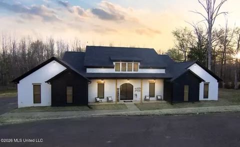 4352 Trumpington Cv, Southaven, MS 38672