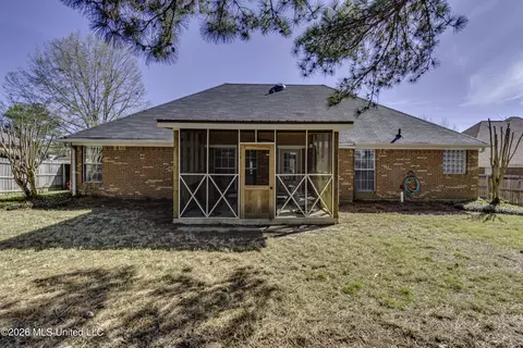 Exterior - 371 Avalon Way, Brandon, MS 39047 photo 6 of 8