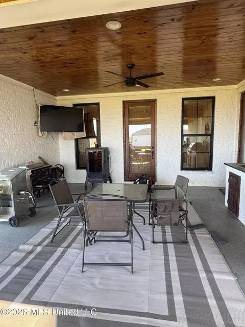 Exterior - 329 Gilmers Chapel Rd, Conehatta, MS 39057 photo 7 of 7