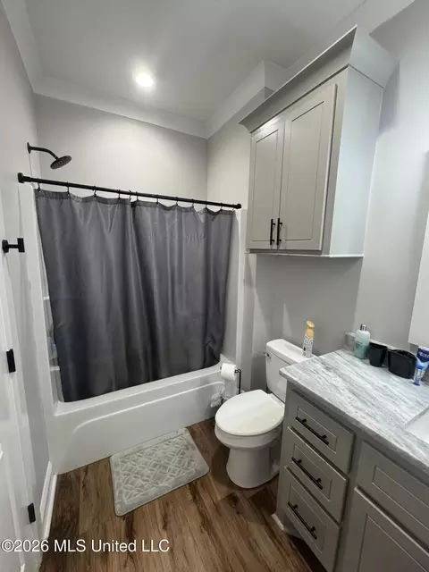 Bath - 329 Gilmers Chapel Rd, Conehatta, MS 39057 photo 3 of 4