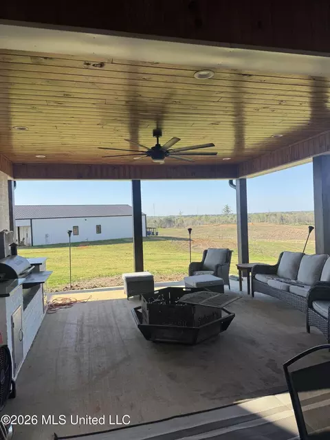 Exterior - 329 Gilmers Chapel Rd, Conehatta, MS 39057 photo 6 of 7