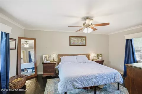 Bedroom - 4429 Forest Park Dr, Jackson, MS 39211 photo 1 of 8