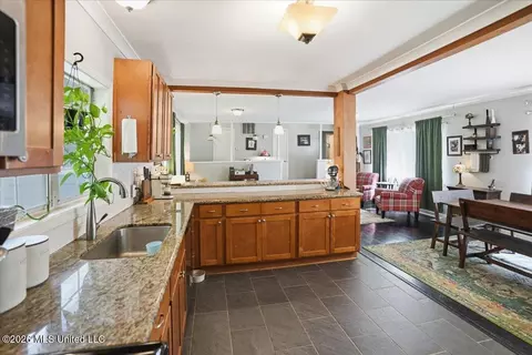 Kitchen - 4429 Forest Park Dr, Jackson, MS 39211 photo 3 of 3