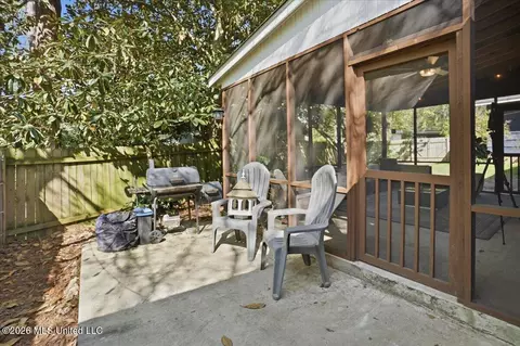 Exterior - 4429 Forest Park Dr, Jackson, MS 39211 photo 7 of 10