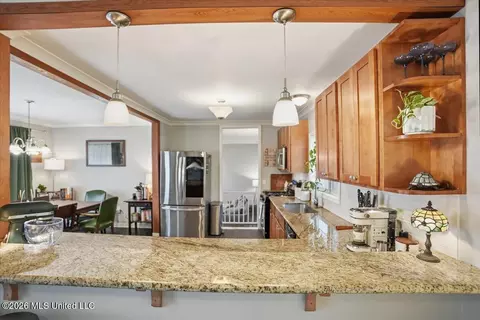 Kitchen - 4429 Forest Park Dr, Jackson, MS 39211 photo 1 of 3