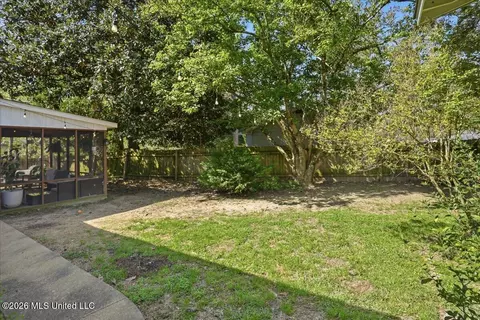 Exterior - 4429 Forest Park Dr, Jackson, MS 39211 photo 10 of 10