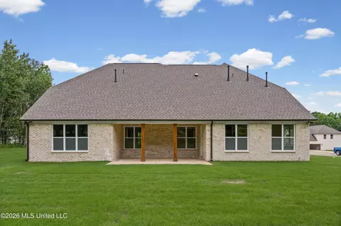 Exterior - 1795 Single Tree Dr, Hernando, MS 38632 photo 4 of 4
