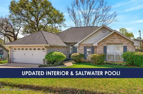 885 Manini Way, Diamondhead, MS 39525
