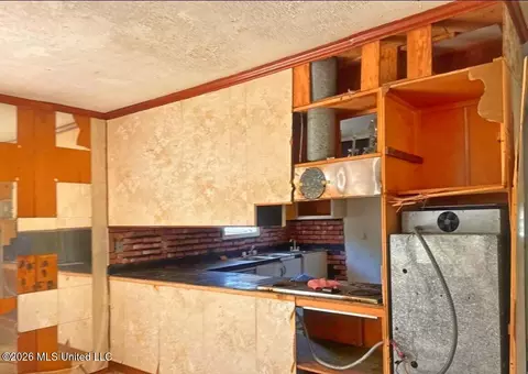 Kitchen - 4602 Kirkley Dr, Jackson, MS 39206 photo 1 of 1