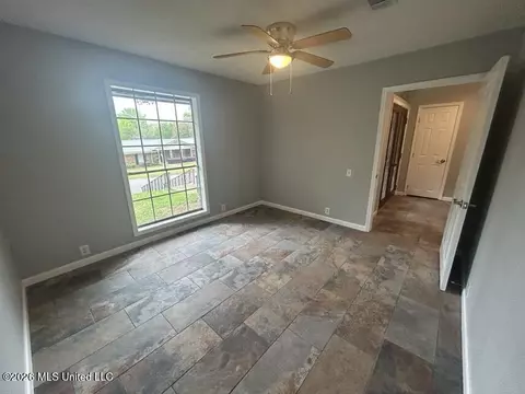 Bedroom - 45 Stonegate Dr, Brandon, MS 39042 photo 5 of 5
