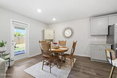 Dining - 1090 Enclave Cir, Long Beach, MS 39560 photo 1 of 1