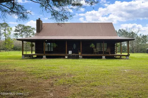 23636 Red Creek Rd, Vancleave, MS 39565